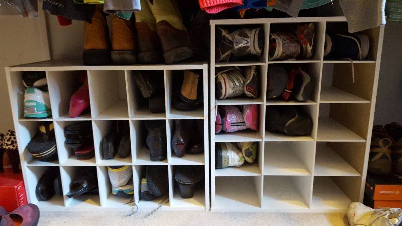 lot 1087 image: (2) white wooden shoe organizers