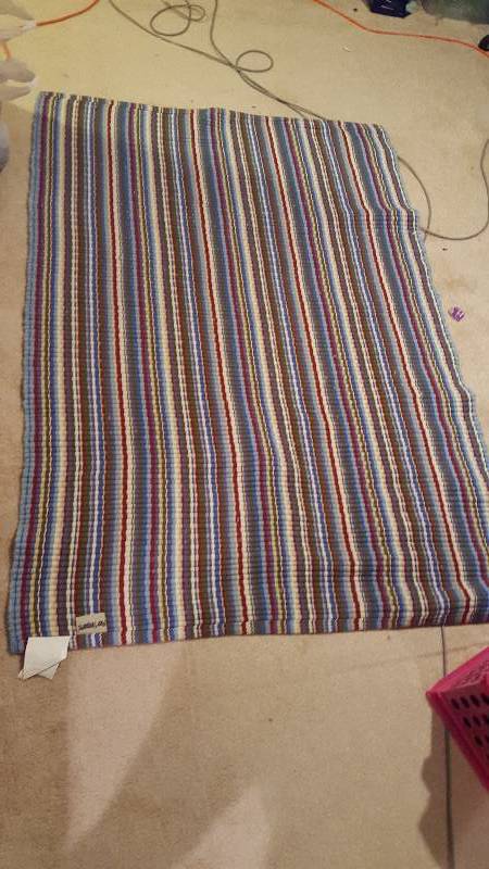 lot 1125 image: Pier 1 Floor rug...