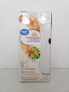 lot 75032 image: Great Value Automatic Air Freshener & Refill, Hawaiian, 6.17 oz