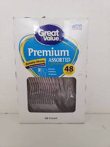 lot 75038 image: Great Value Premium Assorted Clear Cutlery, 48 count