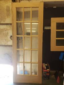 lot 75099 image: ReliaBilt Clear Solid Core Clear Glass Wood Pine French Door (Common 32-in X 80-in Actual 32-in x) (2pack)