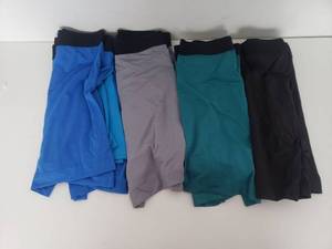 lot 75115 image: Athletic Works Mens Performance Mesh Boxer Briefs (XL) (13 pack)
