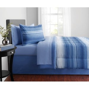 lot 75122 image: Mainstays Blue Ombre 6-Piece Bed in a Bag Bedding Set wBONUS Sheet Set  Pillows, TwinTwin XL