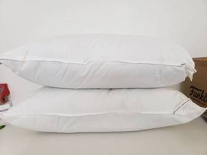 lot 75141 image: Calvin Klein Standard Pillow, Firm (2 pack)