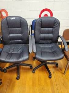 lot 141 image: 2 Black Padded Rolling Office Chairs with Arms