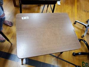 lot 153 image: Open Top Storage School Desk 24 in x 18 in