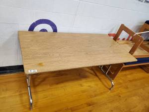 lot 179 image: Adjustable Activity Table 60 in x 30 in
