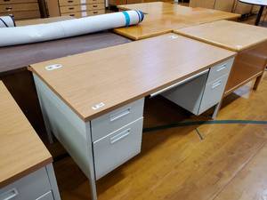 lot 253 image: Metal Based Wood Topped Desk With Drawers and Cable Management Cutouts 60 in x 30 in