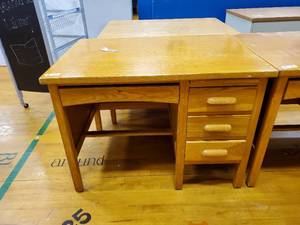lot 258 image: Wood Desk with Drawers 42 in x 29 in