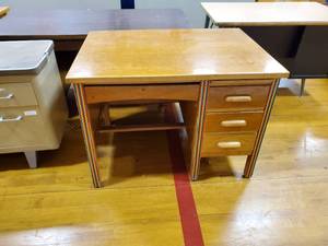 lot 261 image: Wood Desk with Drawers 42 in x 29 in