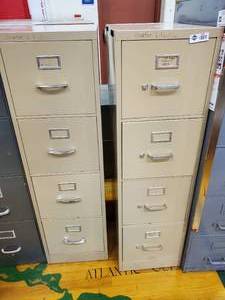 lot 280 image: Set of 2 Filing Cabinets