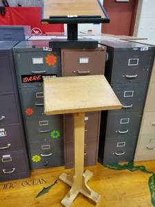 lot 286 image: Set of 2 Podiums, one desk top podium one full sized podium