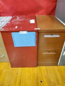 lot 294 image: Set Of 2 Two Drawer Filing Cabinets