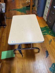 lot 304 image: Small Activity table 36 in x 24 in x 21 in