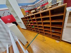 lot 319 image: Wooden Cubie Shelf , 48 Compartments 77in x 12x 38in 