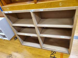 lot 335 image: Wooden Book Shelf 48x13x39