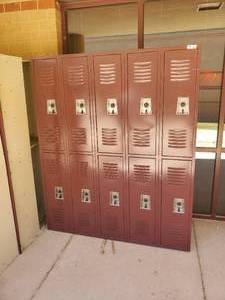 lot 359 image: 5 Sets of Metal Lockers