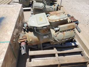 lot 390 image: Trane AC Commercial Compressor