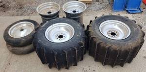 lot 103 image: Sand Railer Tires and Rims
