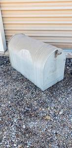 lot 9273 image: U.S. Mail Box Jumbo