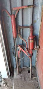 lot 9278 image: 3 barrel pumps