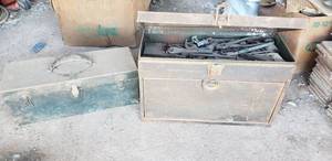 lot 9280 image: 2 old Metal tool boxes with contents