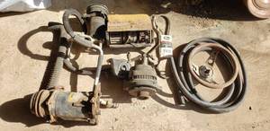 lot 9324 image: Assorted car parts