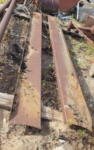 lot 2034 image: 16 foot Vintage Mechanics Platform Ramps