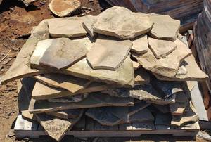 lot 2075 image: Pallet of Flagstone Paving Stones