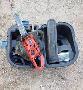 lot 1006 image: Homelite PS33  16 in. Chainsaw  has compression and Case