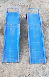 lot 1011 image: Metal Car Ramps