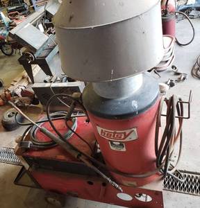 lot 1022 image: Hotsy 220V Pressure Washer  Spray Wand Hose needs repaired (see pix)
