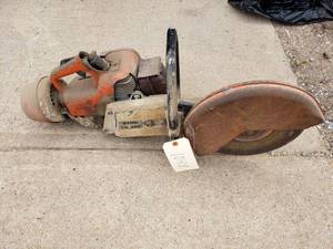 lot 1033 image: Stihl Cut Off Saw TS350 - No Compression