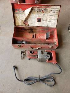 lot 1062 image: Milwaukee Heavy Duty Rotary Hammer in Case with Accessories