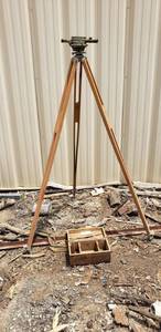 lot 1075 image: Bostrom-Brady Mfg. Transit, Tripod, & case