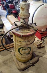 lot 1087 image: Pneumatic Greaser