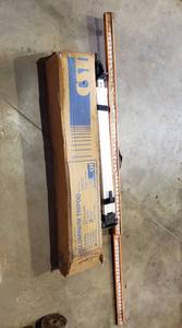 lot 1091 image: Transit 12 FT Ruler and Aluminum Tripod