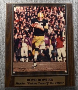 lot 2053 image: Vintage 1960s Autographed 8 x 10 Photo on Plaque Boyd Dowler Green Bay Packers #86 -WILL SHIP