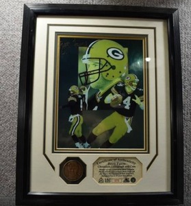 lot 2054 image: NFL Framed 16 x 13 Highland Mint Chromium Lithograph Brett Favre #4 Green Bay Packers  with COA -WILL SHIP