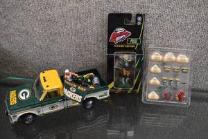lot 2223 image: Green Bay Packer 1972 Chevy Tailgate Party Pickup, Topps Brett Favre Action Figure and Card, Green Bay Bags and Coolers pack -WILL SHIP