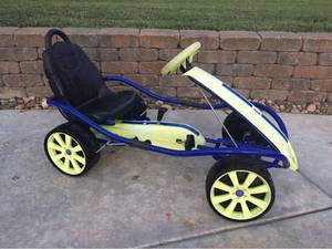 lot 1507 image: Peddle Racer with Hand Brake