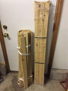lot 1514 image: Wood & Strap Bed Slat sets - 1 Twin, 1 Full