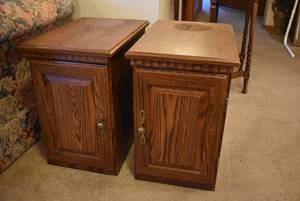 lot 2004 image: Pair of End Tables w. Storage & Magazine Racks -20.5x13x19.5