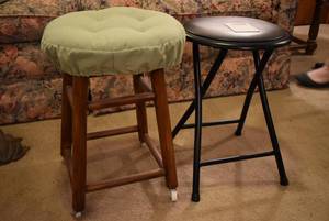 lot 2013 image: Pair of Stools -18 High
