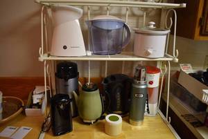 lot 2063 image: Lot of Small Kitchen Appliances -Can Opener, Hot Pots, Insulated Thermos, Filter Pitcher, Crock Pot & More