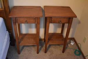 lot 2040 image: Pair of Nightstands 29T x 17W x 14D