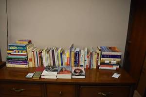lot 2140 image: Large Lot of Non-Fiction Books, Mostly Home Repair, Health, & Political Books