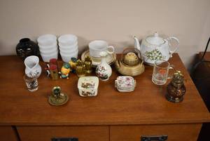lot 2146 image: Assorted Decor Pieces -Brass Candleholder, Norcrest Teapot, Glasbake Ramekins, Salt & Pepper Shakers, Ashtrays, A&W Mini-Mug, & More
