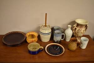 lot 2148 image: Neat Collection of Ceramic & Pottery Items -Butter Churn, Pot, Planter, Tankard, Lenox Vase, Drip Glaze Plates, Steins, Hull Vase (Cracked)