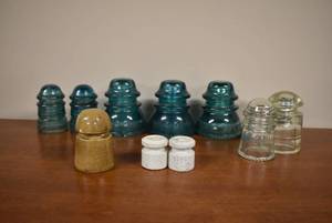 lot 2153 image: Lot of Glass & Ceramic Insulators Green & Clear Hemingray